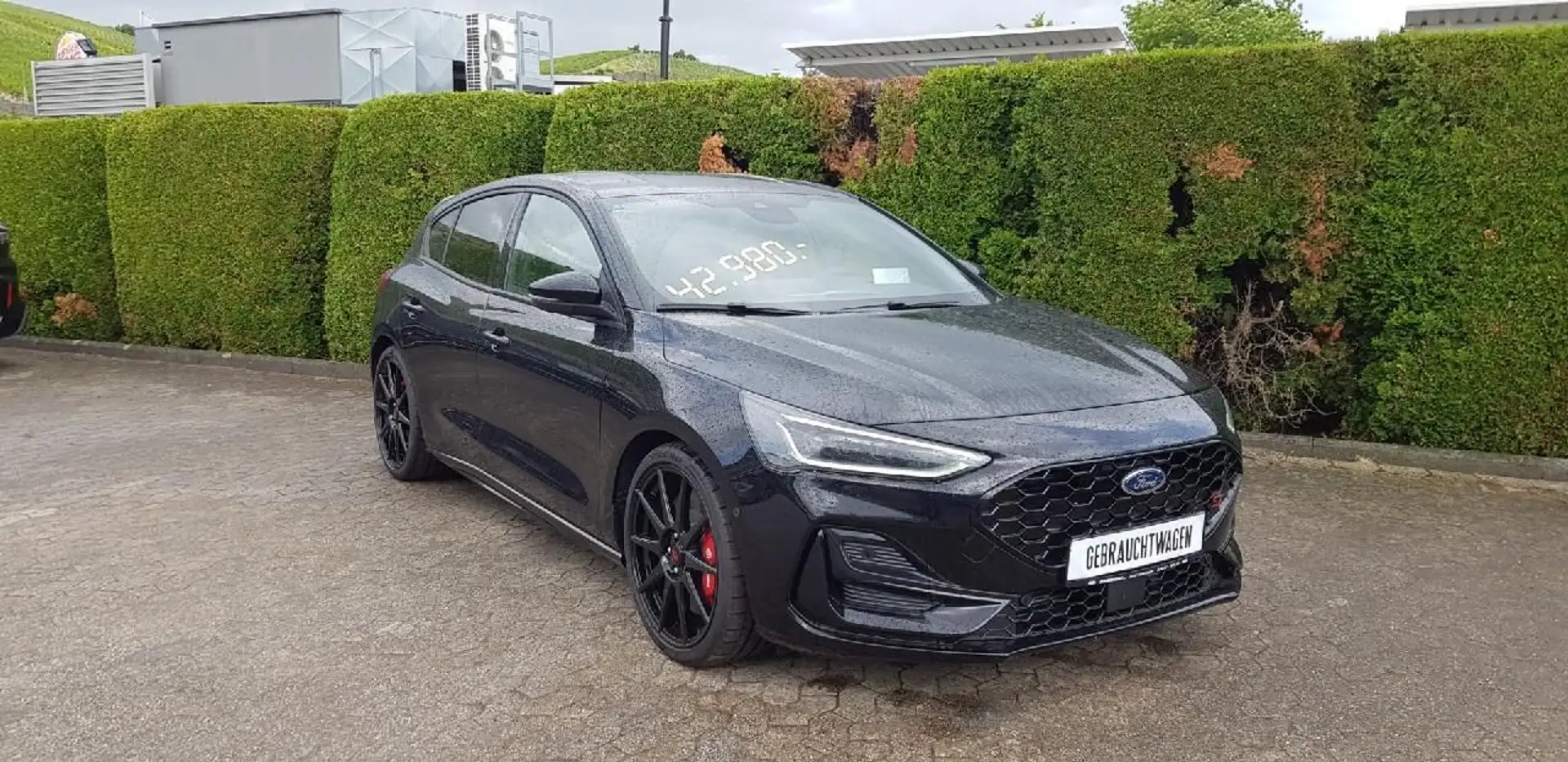 Ford Focus Lim. ST X Zwart - 2
