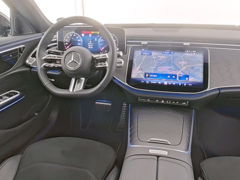 Mercedes-Benz E 200 Limousine AMG AMG/NIGHT/LED/DISTR./KAMERA — photo 7