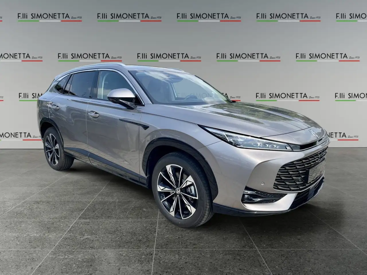 MG HS 2026