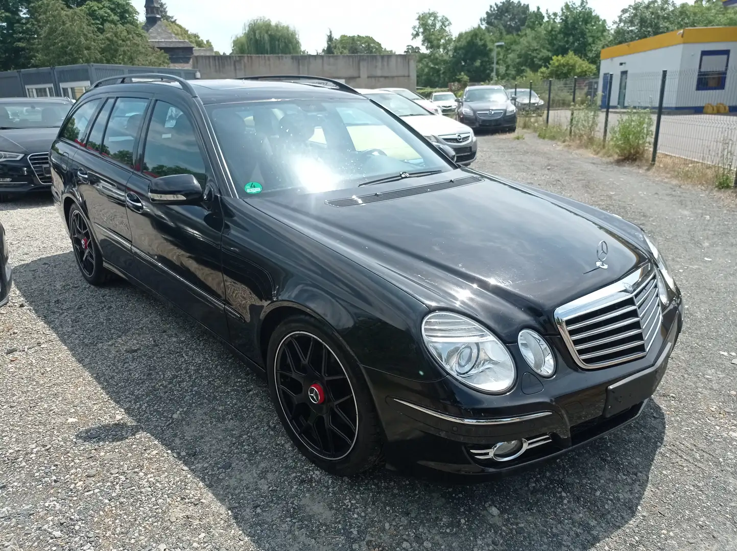 Mercedes-Benz E 220 E 220 T CDI Avantgarde; TÜV neu! Zwart - 2
