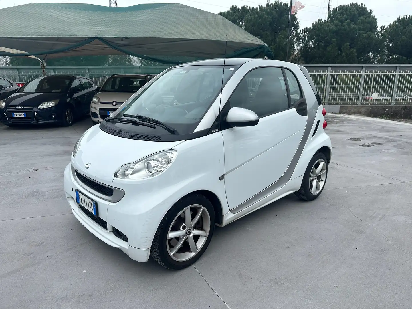 smart forTwo Fortwo 1.0 mhd Pulse 71cv FL Bianco - 1