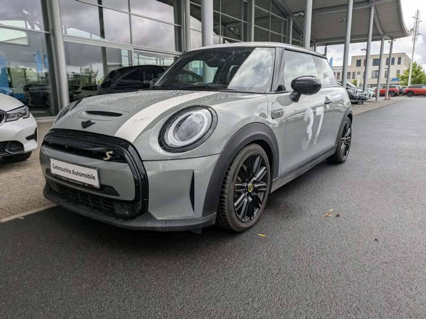 MINI Cooper SE 3-Türer LED. Navi. PDC. SH. Teilleder Grau - 2