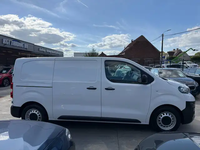 Peugeot Expert view 4