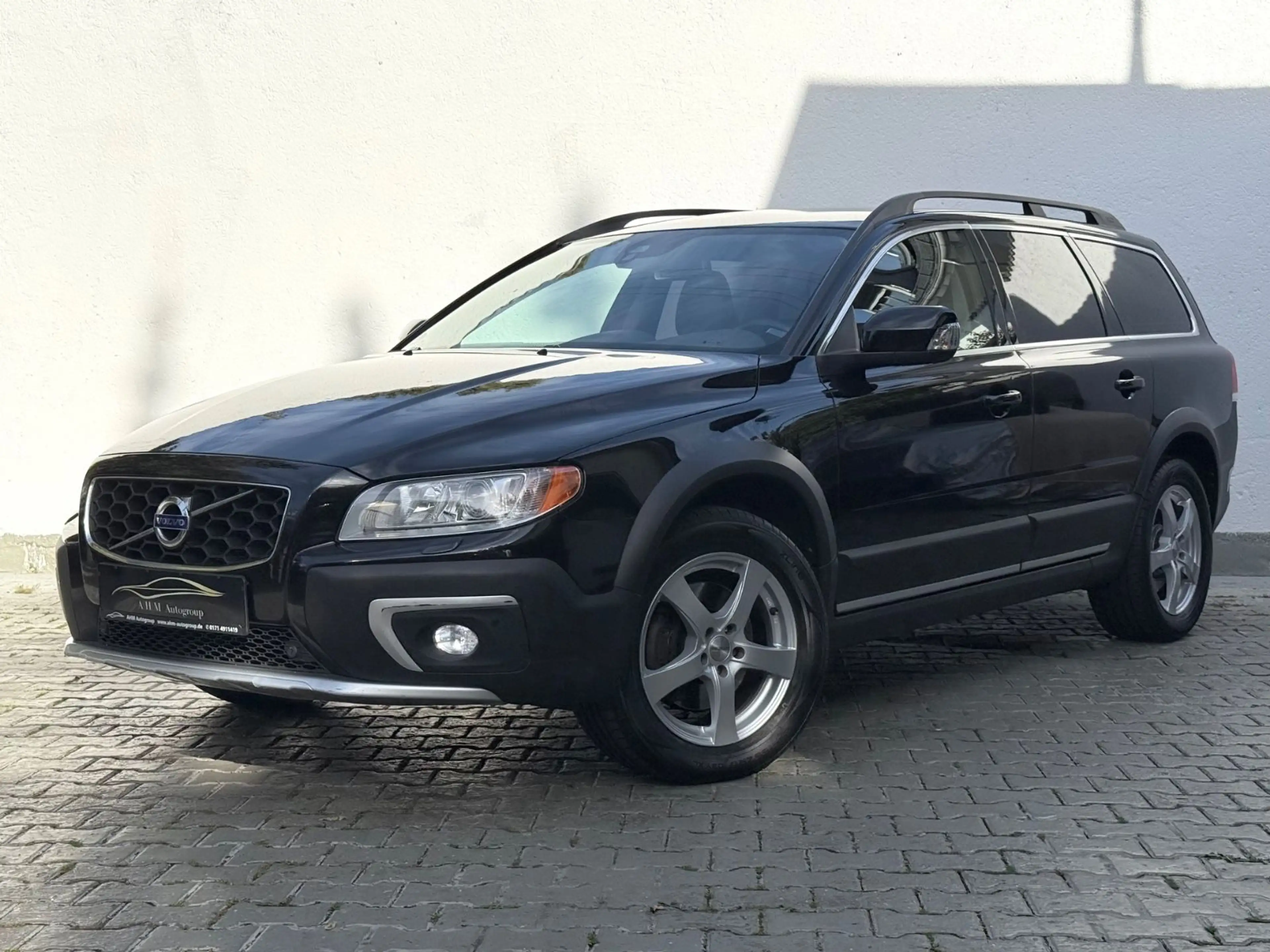 Volvo XC70 Momentum BiXen/Navi/Leder/Einparkh./Sitzhz.