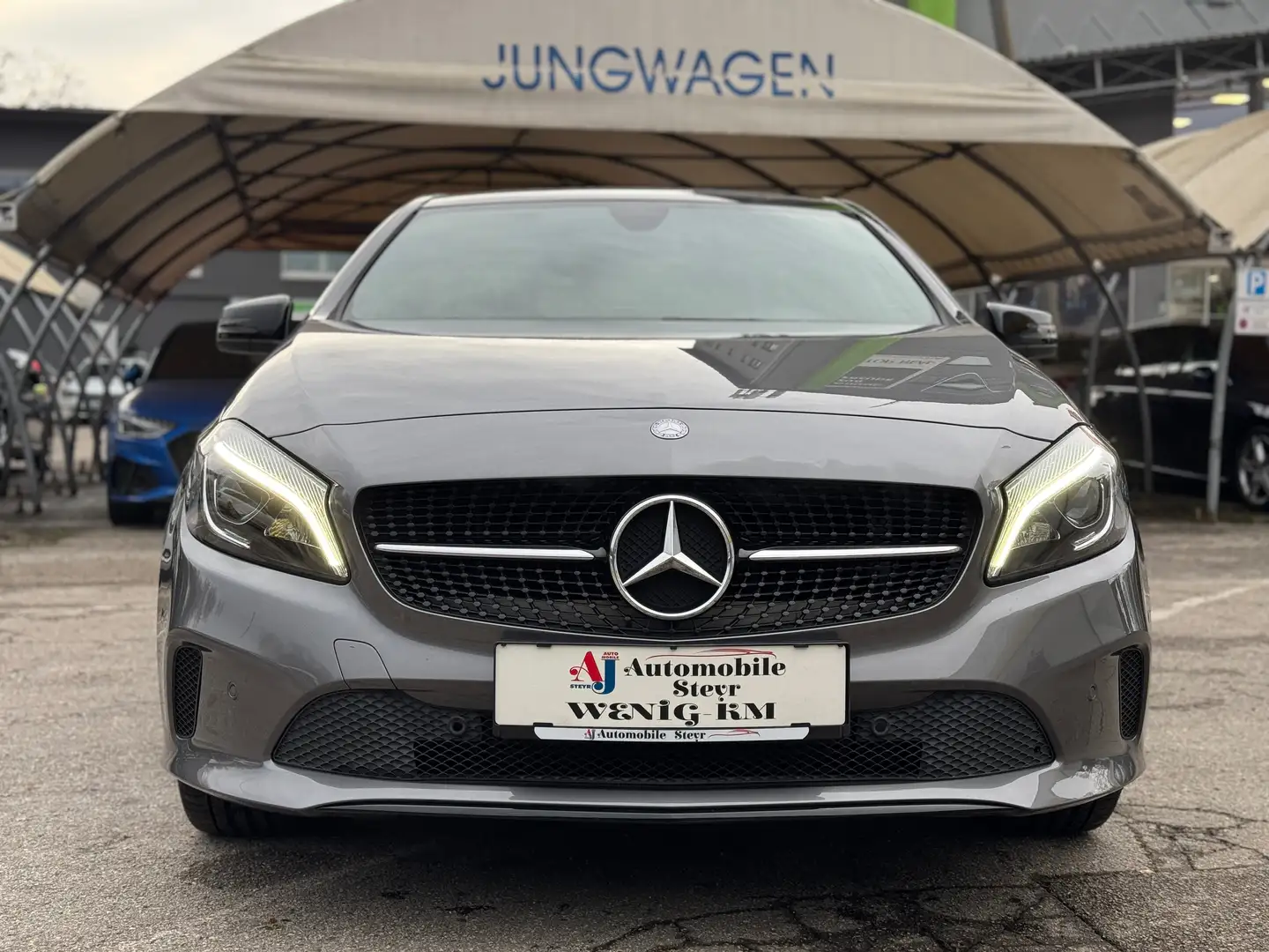 Mercedes-Benz A 160 Score+Navi+Teilleder+LED-Scheinwerfer+Sonnendach Grau - 2