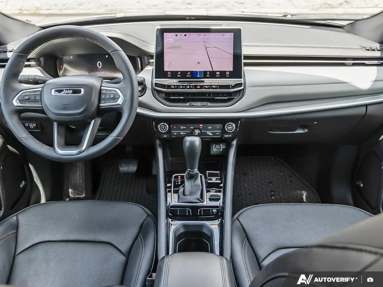 Jeep Compass снимка Jeep Compass