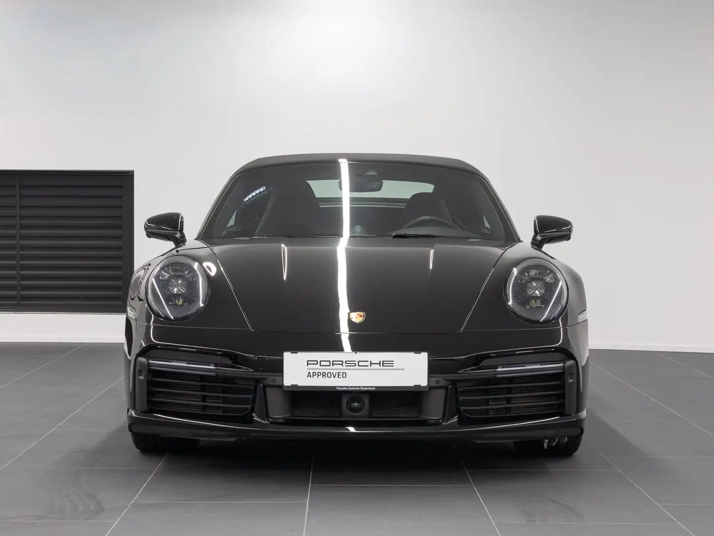 Porsche 911 Turbo S Cabriolet Schwarz - 2