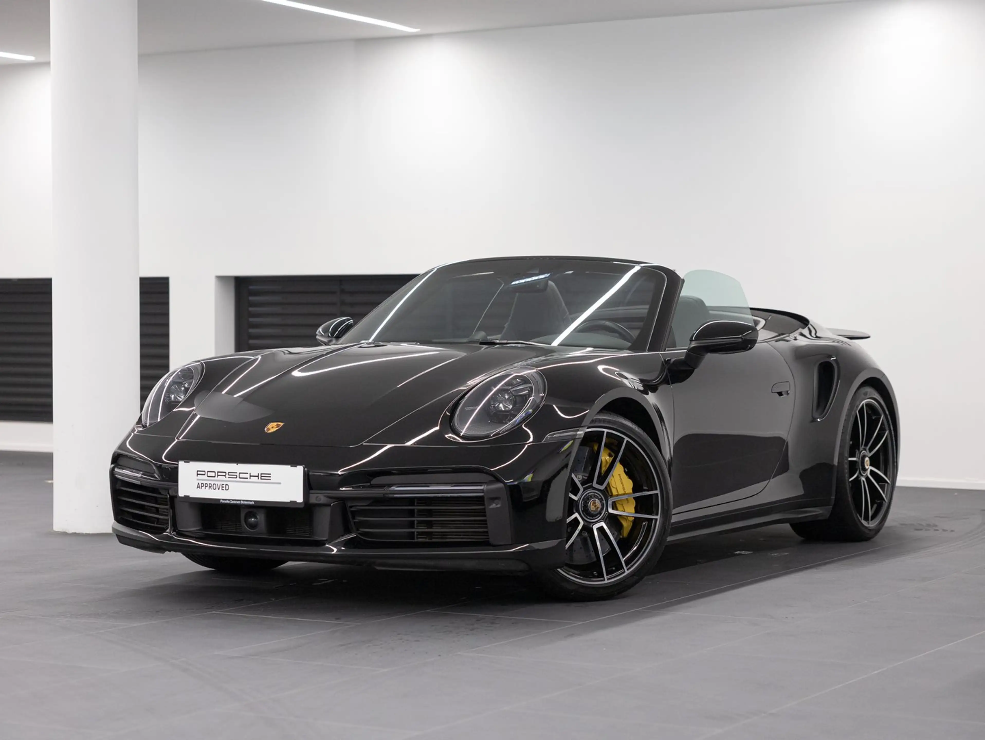 Porsche 911 Turbo S Cabriolet