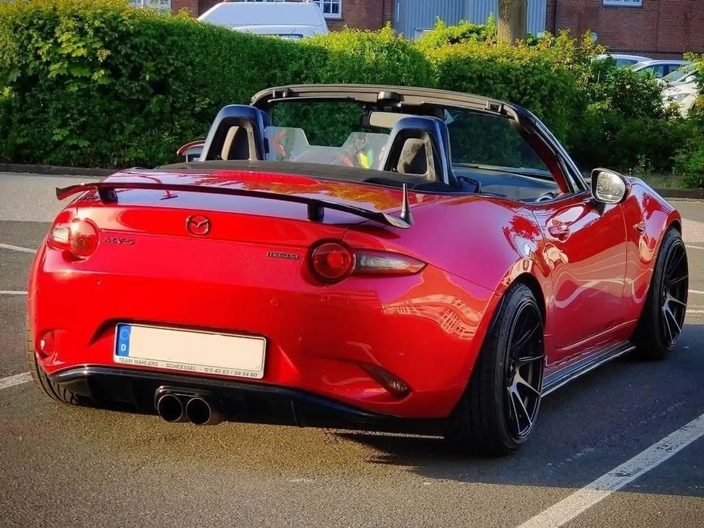 Mazda MX-5 MX-5 SKYACTIV-G 160 i-ELOOP Sports-Line Rot - 2