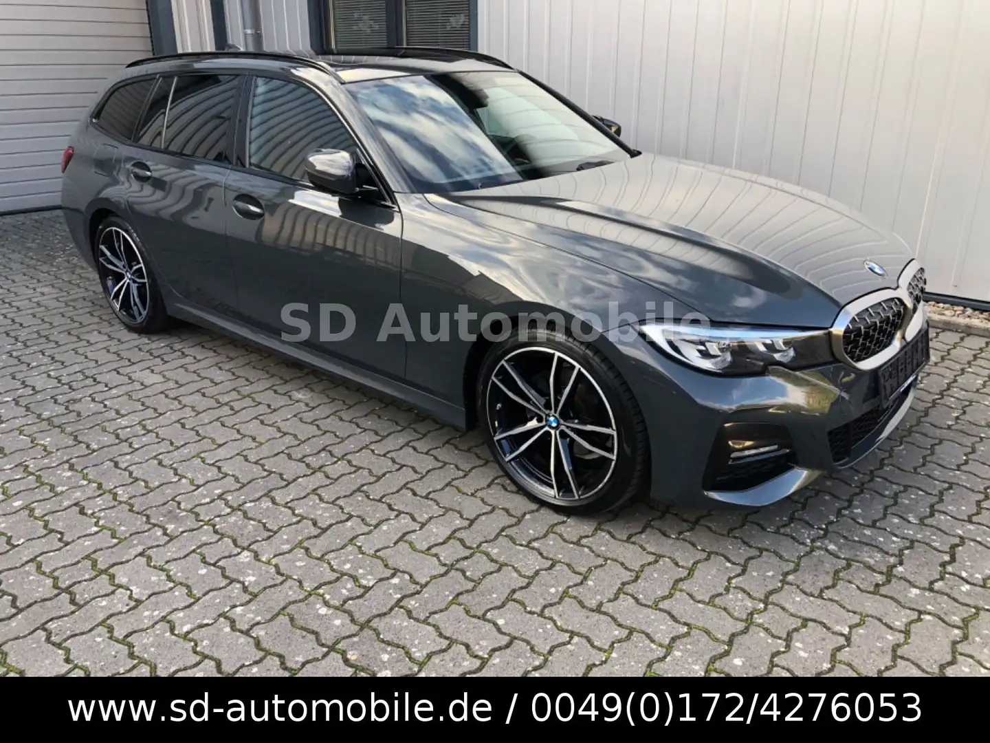 BMW 320 d Touring M Sport INDIVIDUAL-LEDER+19"+PANO Gris - 1