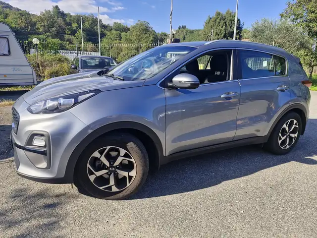 Kia Sportage view 2