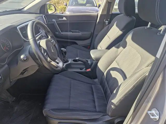 Kia Sportage view 11