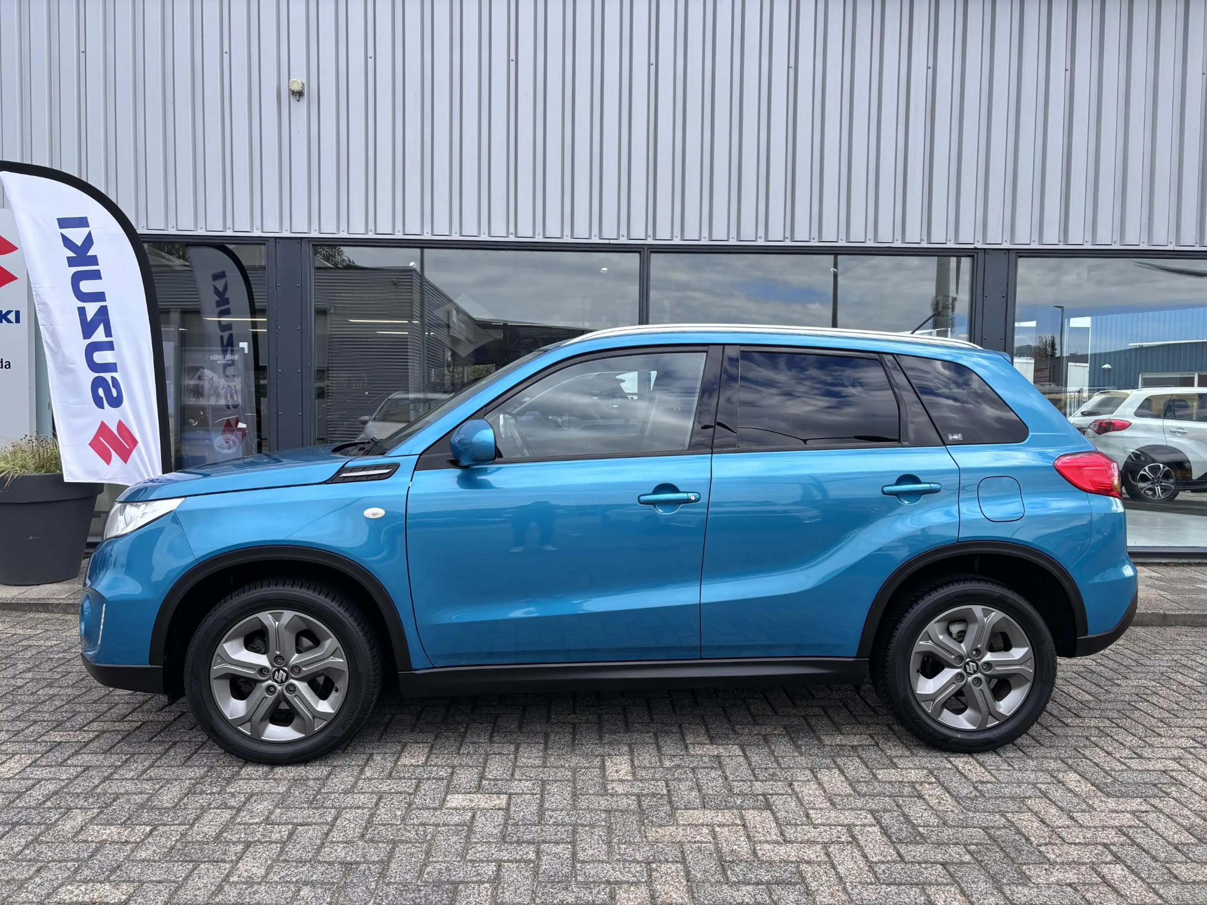 Suzuki Vitara 1.6 Exclusive Carplay/Android Auto/Clima/Cruise — photo 3