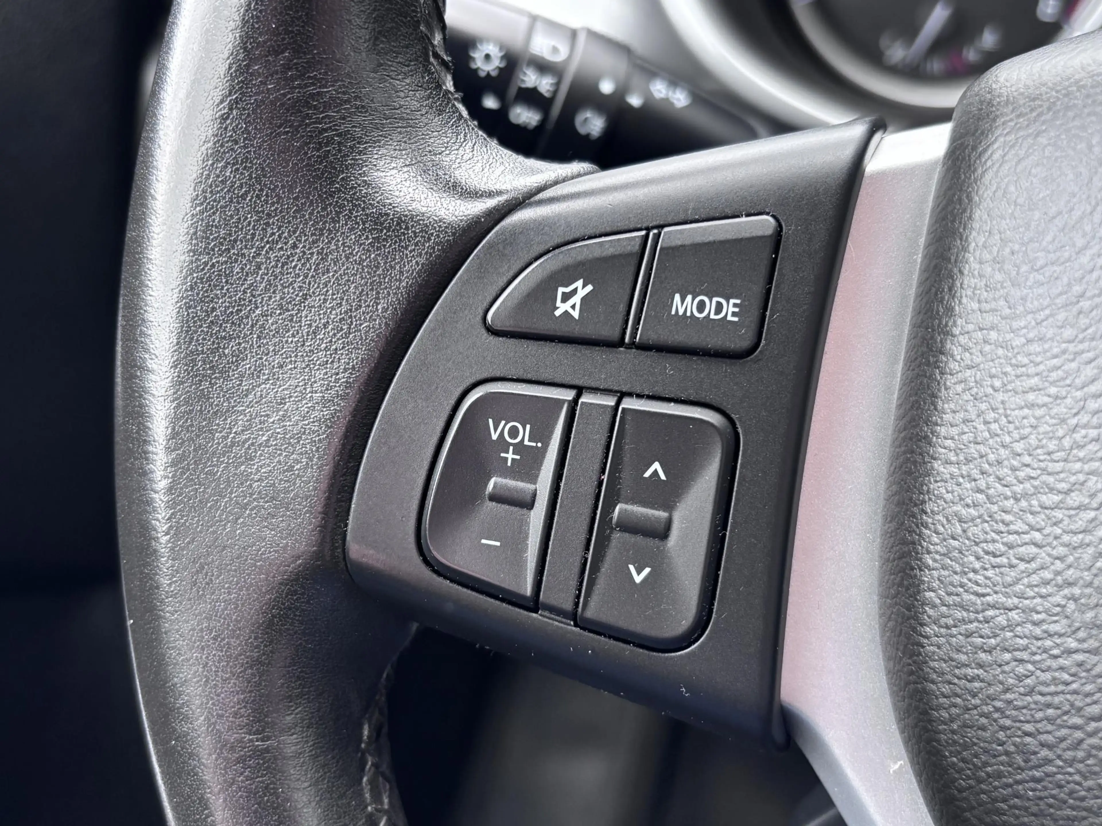 Suzuki Vitara 1.6 Exclusive Carplay/Android Auto/Clima/Cruise — photo 11