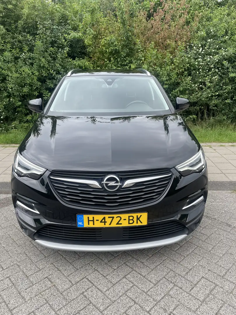 Opel Grandland X 1.2 Turbo Business Ex. Zwart - 2