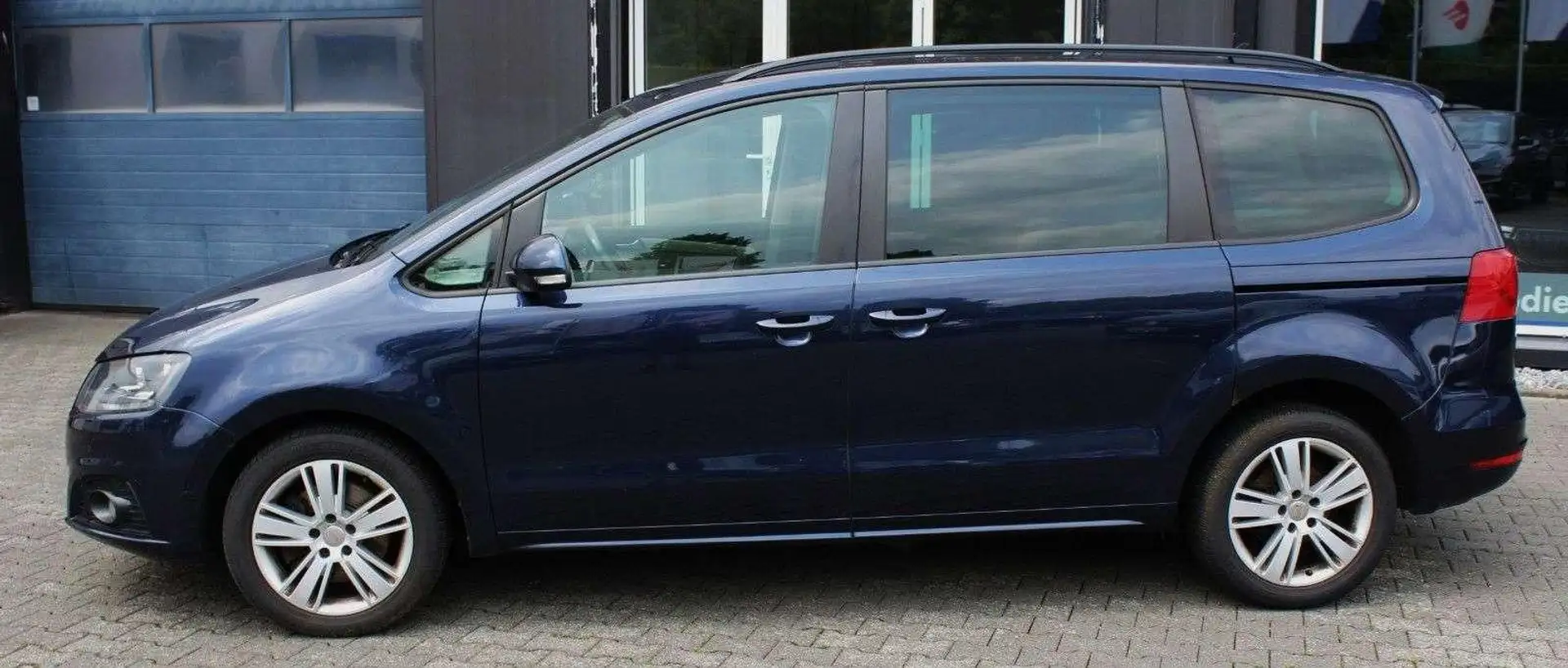 SEAT Alhambra Style,2,0TDI 103KW/140PS 7 Sitze, AHK Blau - 2