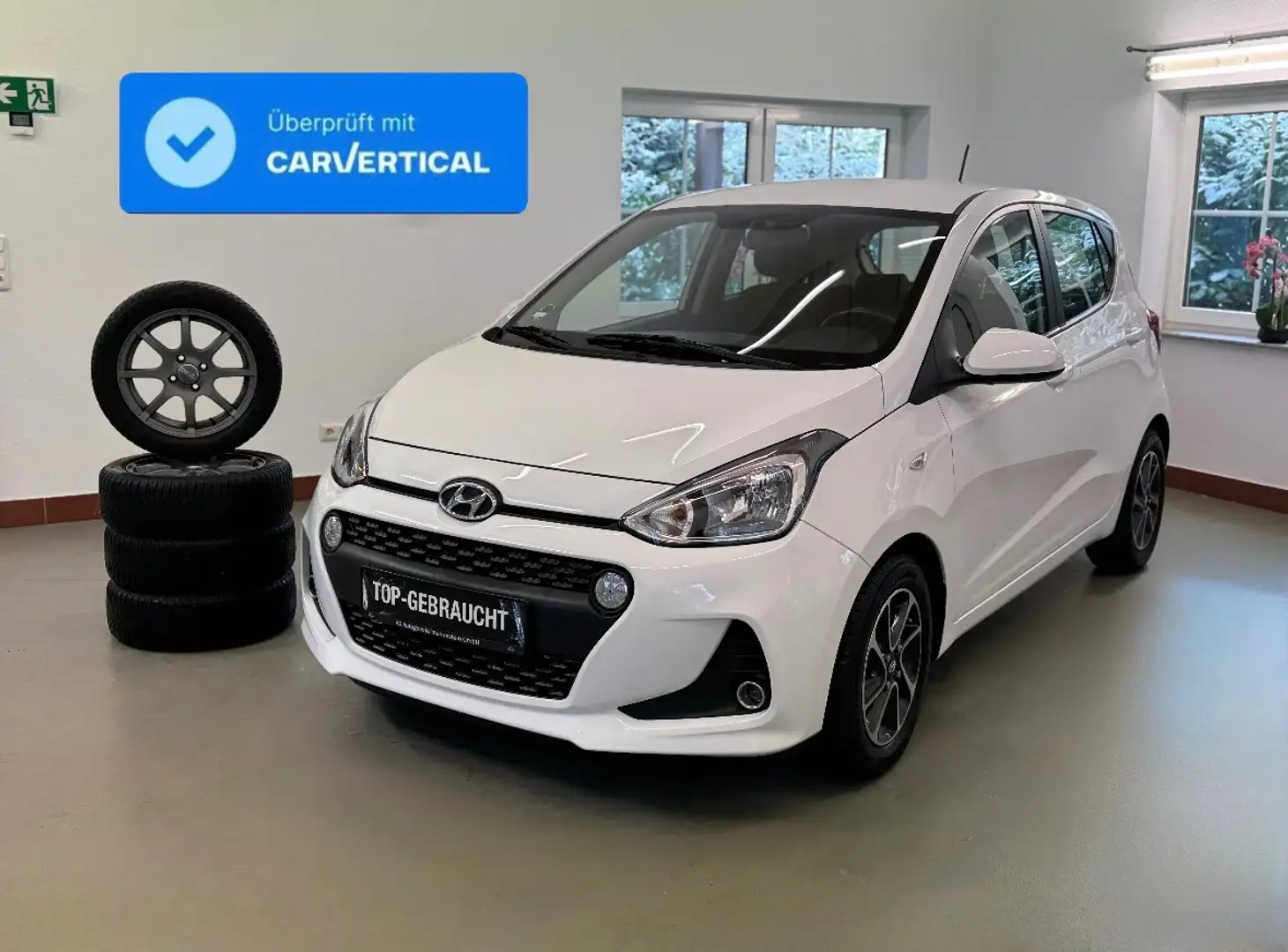 Hyundai i10 YES! 8-fach bereift | LHZ | SHZ Blanc - 1