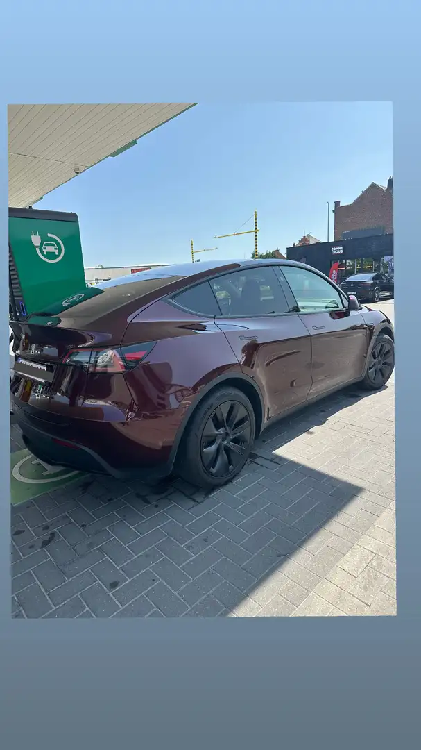 Tesla Model Y Long Range Dual Motor AWD - 2