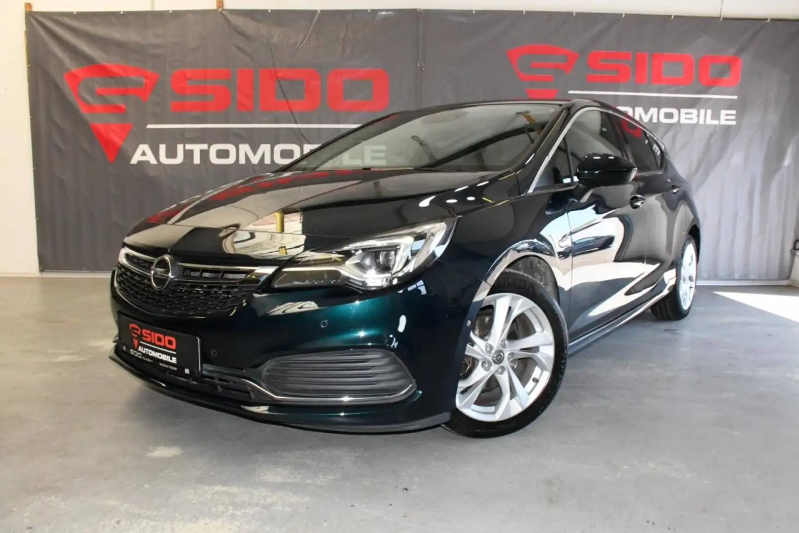 Opel Astra 1.4 Turbo Innovation LED*NAV*CAM*ST&LK.HZ* Klima Grün - 1