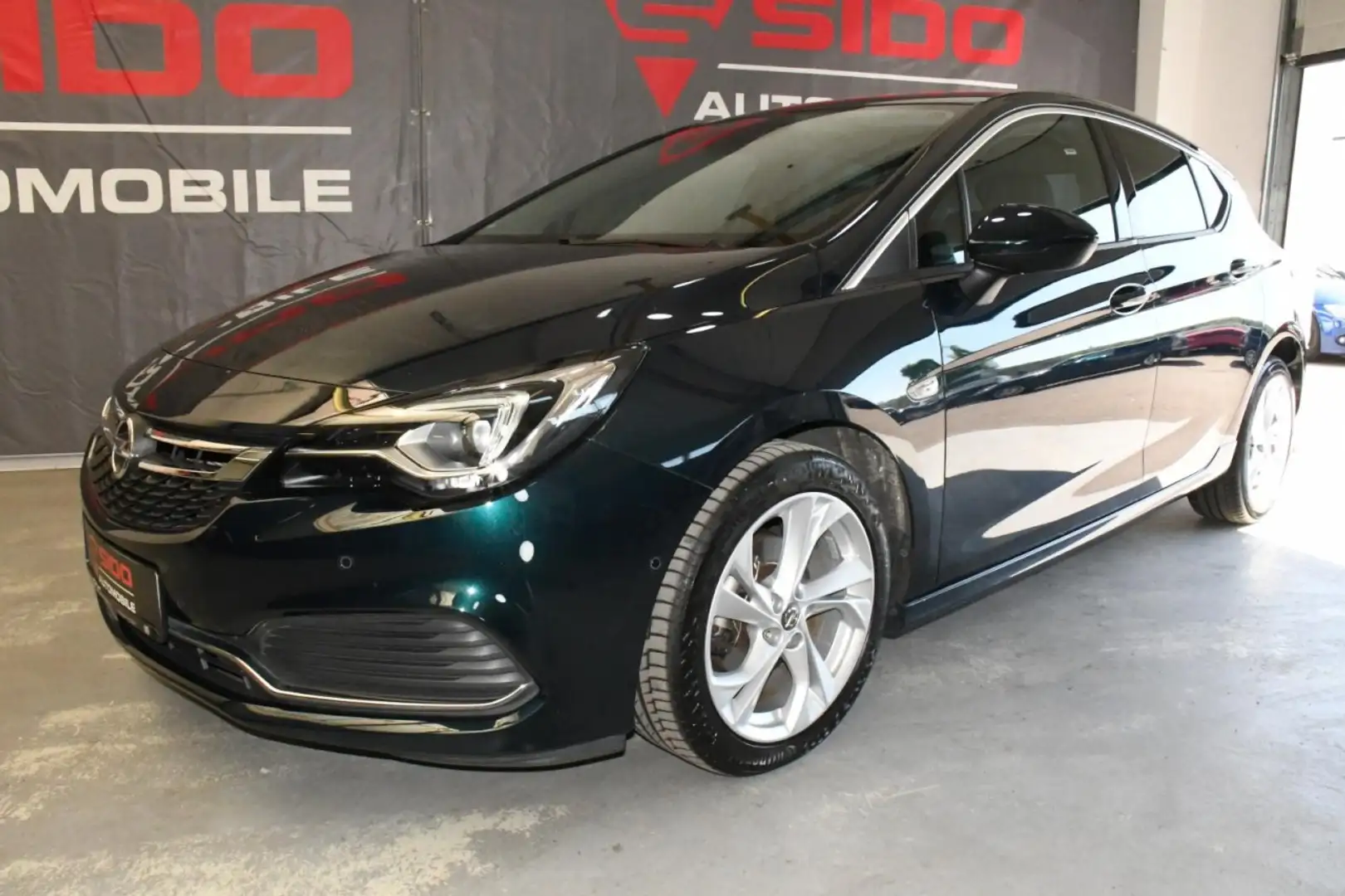 Opel Astra 1.4 Turbo Innovation LED*NAV*CAM*ST&LK.HZ* Klima Vert - 2