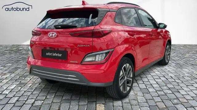 Hyundai Kona view 3