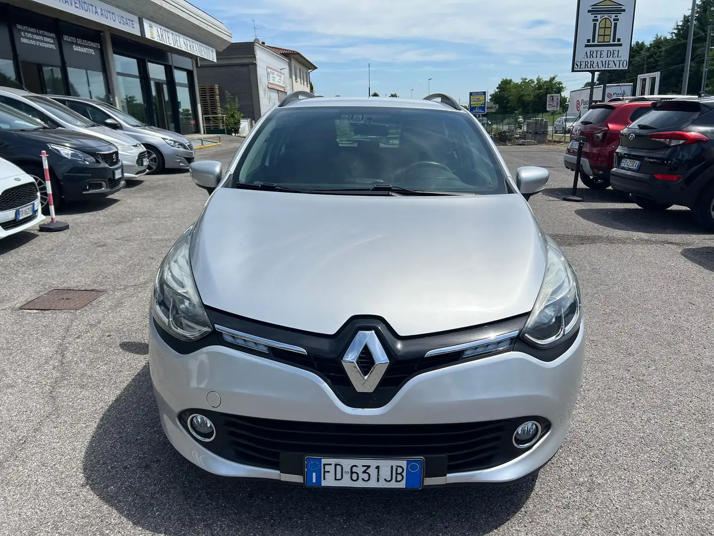 Renault Clio Sporter Sporter 1.5 dci EcoBusiness *UNIPRO* Argento - 2
