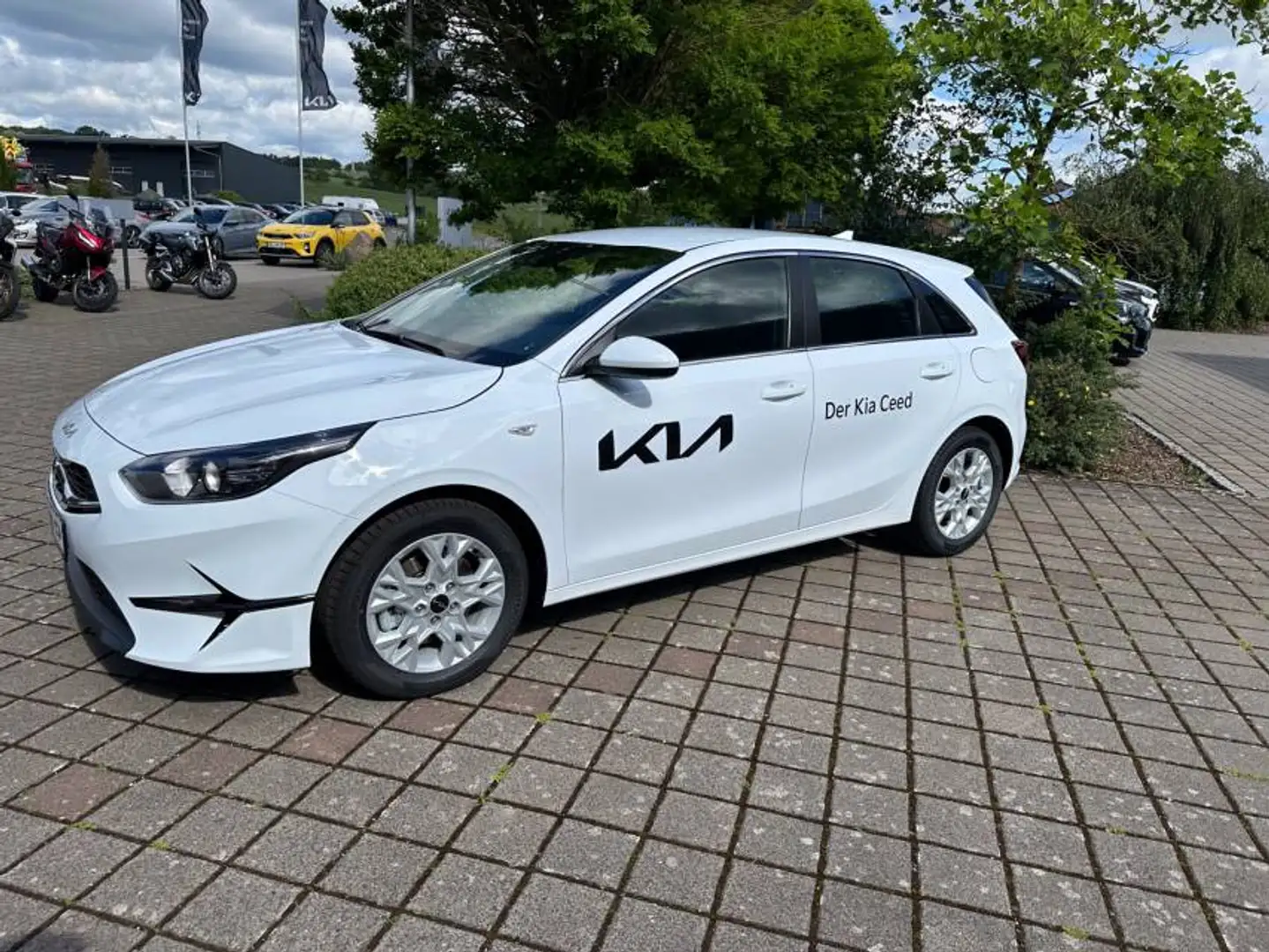 Kia Ceed / cee'd Vision Alb - 2