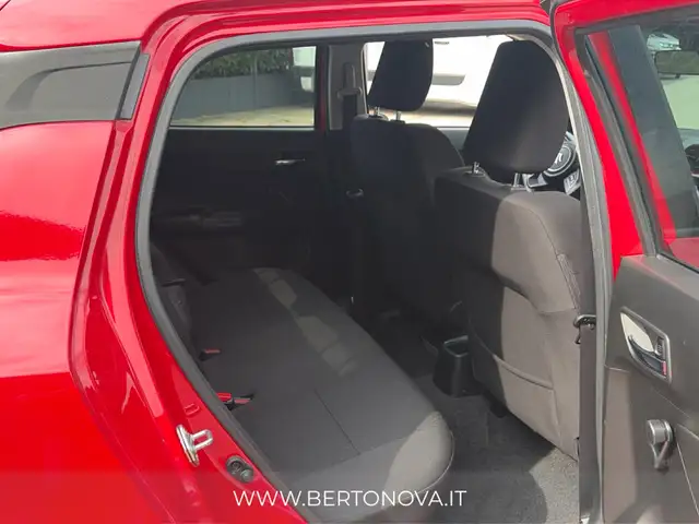 Suzuki Swift view 9