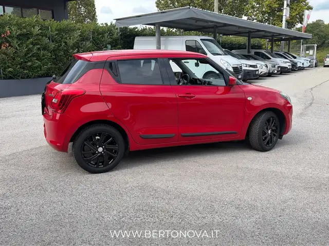 Suzuki Swift view 5