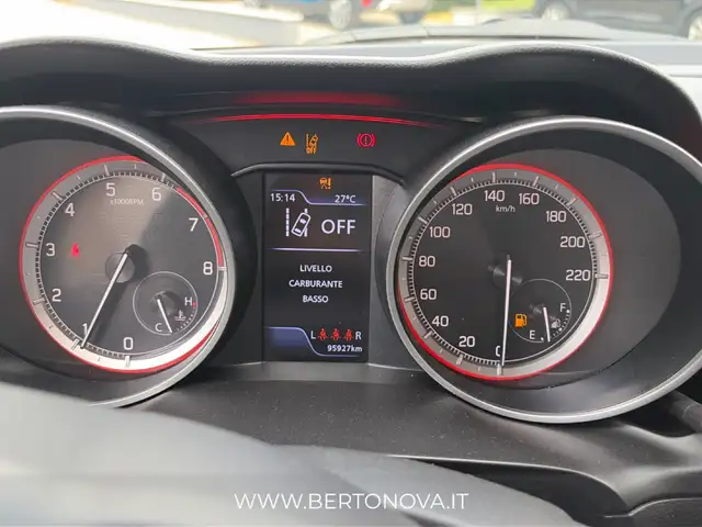 Suzuki Swift view 15
