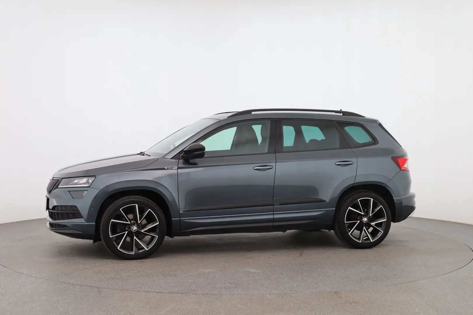Skoda Karoq Sportline 4x4 Gris - 2