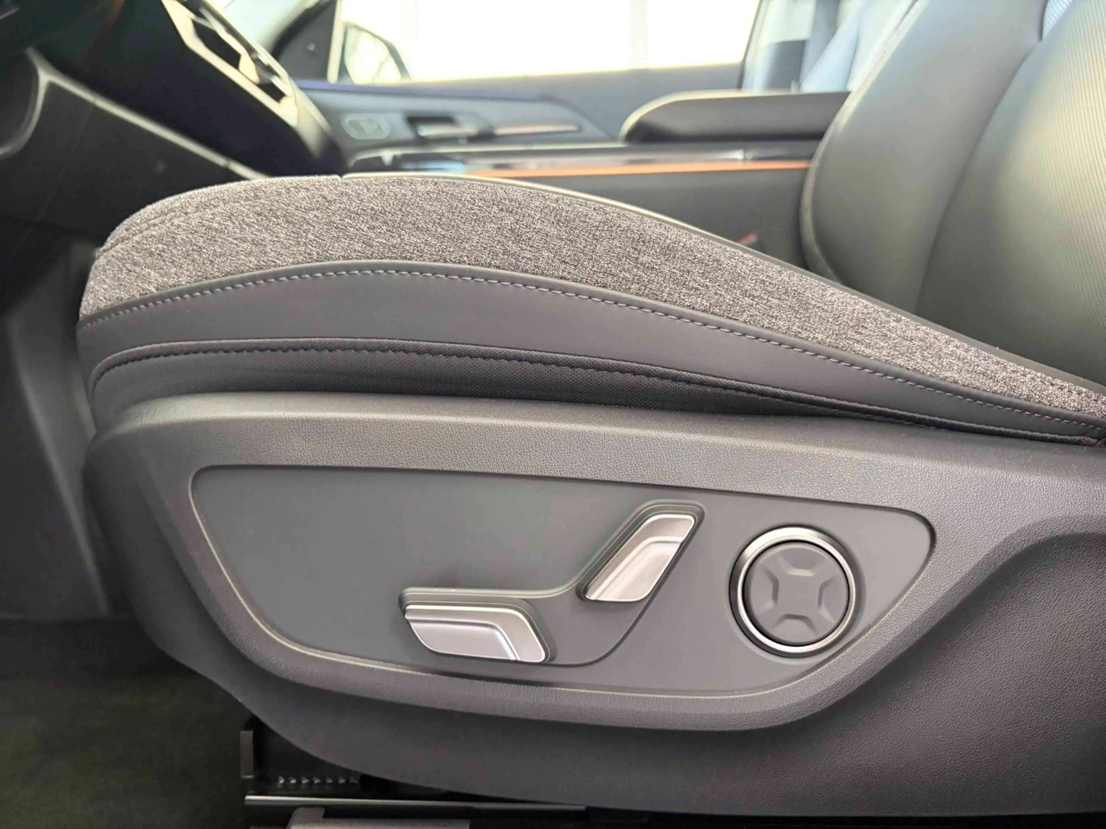 Kia EV5 Earth *Drive-Wise*LED-Paket*Sound-Paket* — photo 10