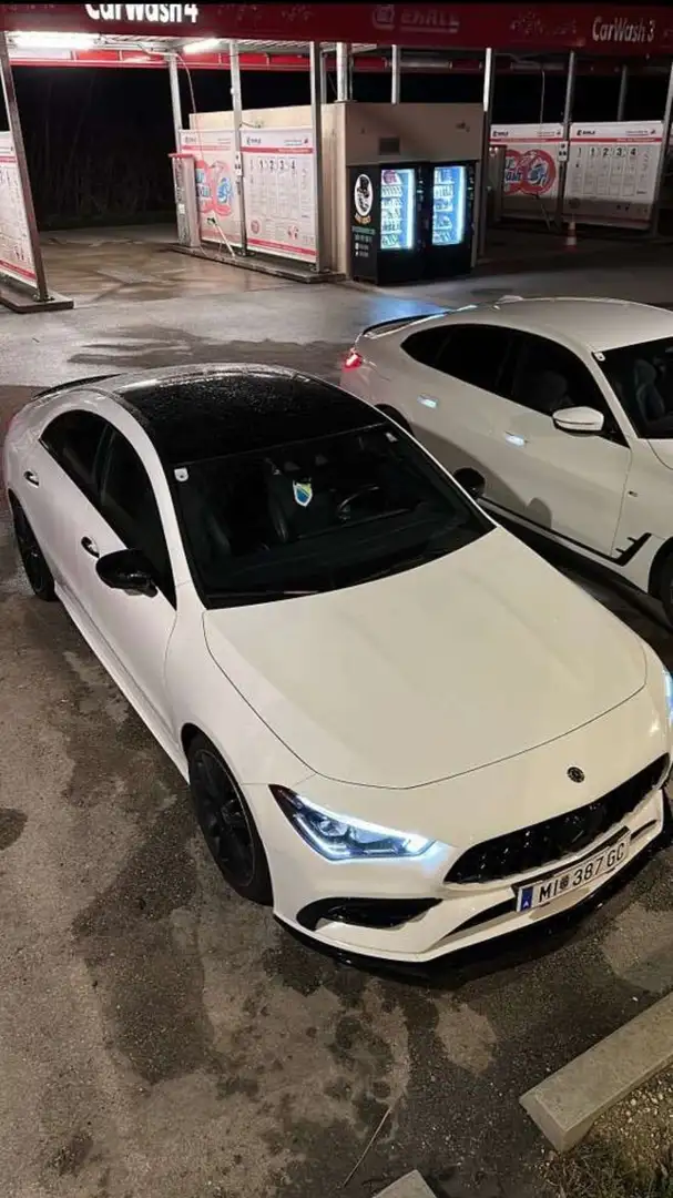 Mercedes-Benz CLA 220 AMG Line night Paket - 1