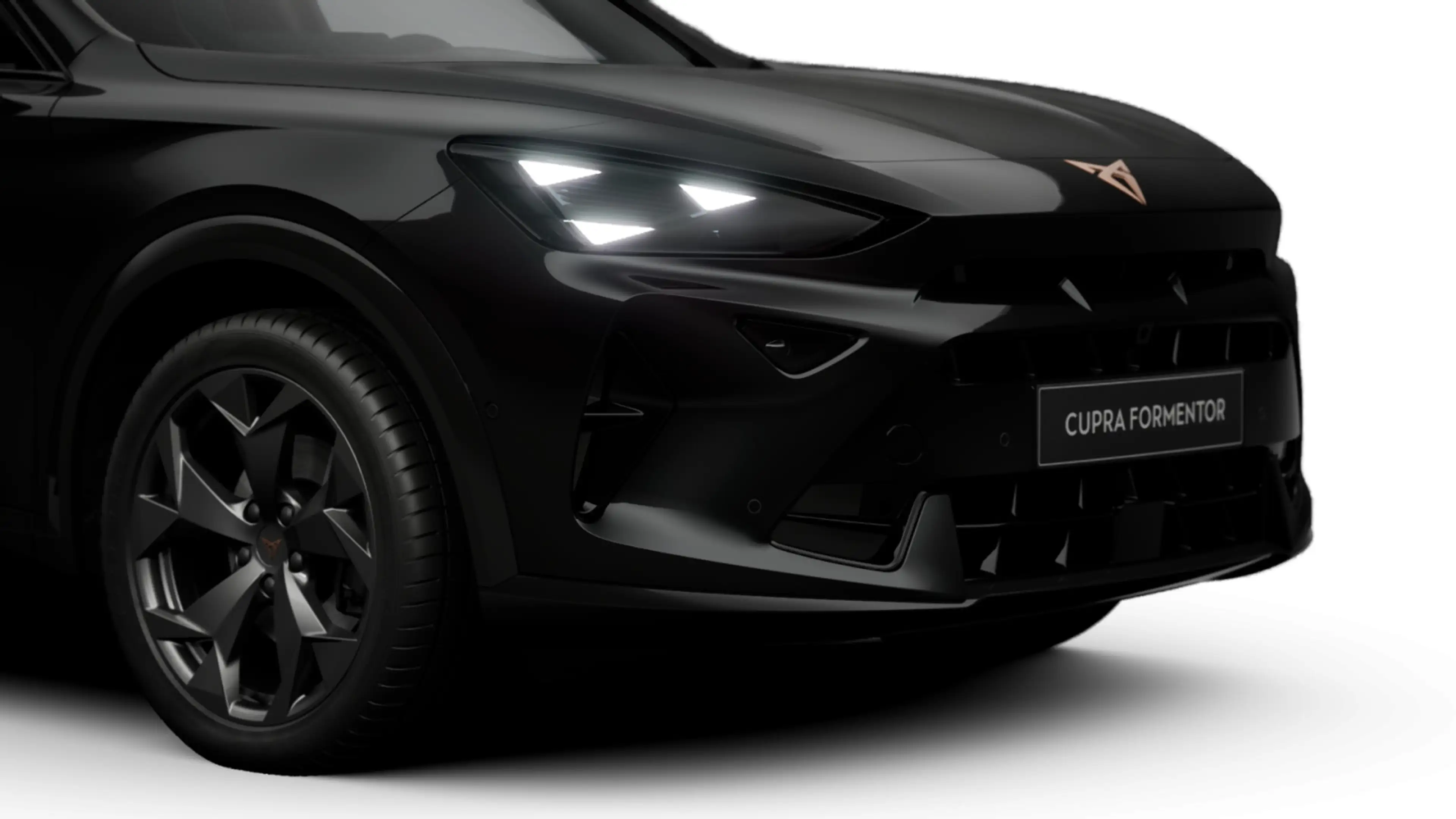 CUPRA Formentor 1.5 eTSI SENNHEISER PARKLENK SUPERSPOR — photo 8