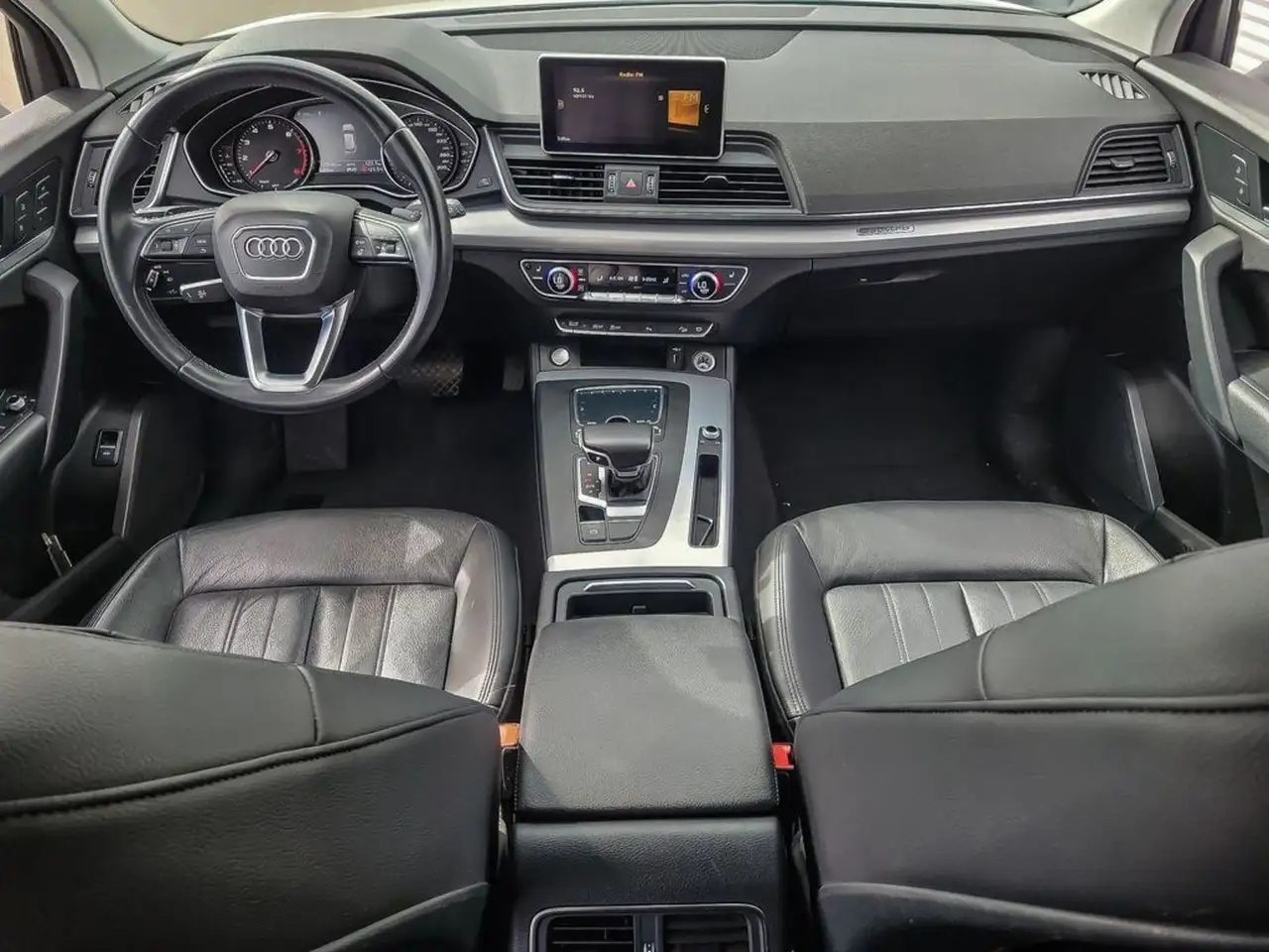 Audi Q5 снимка Audi Q5