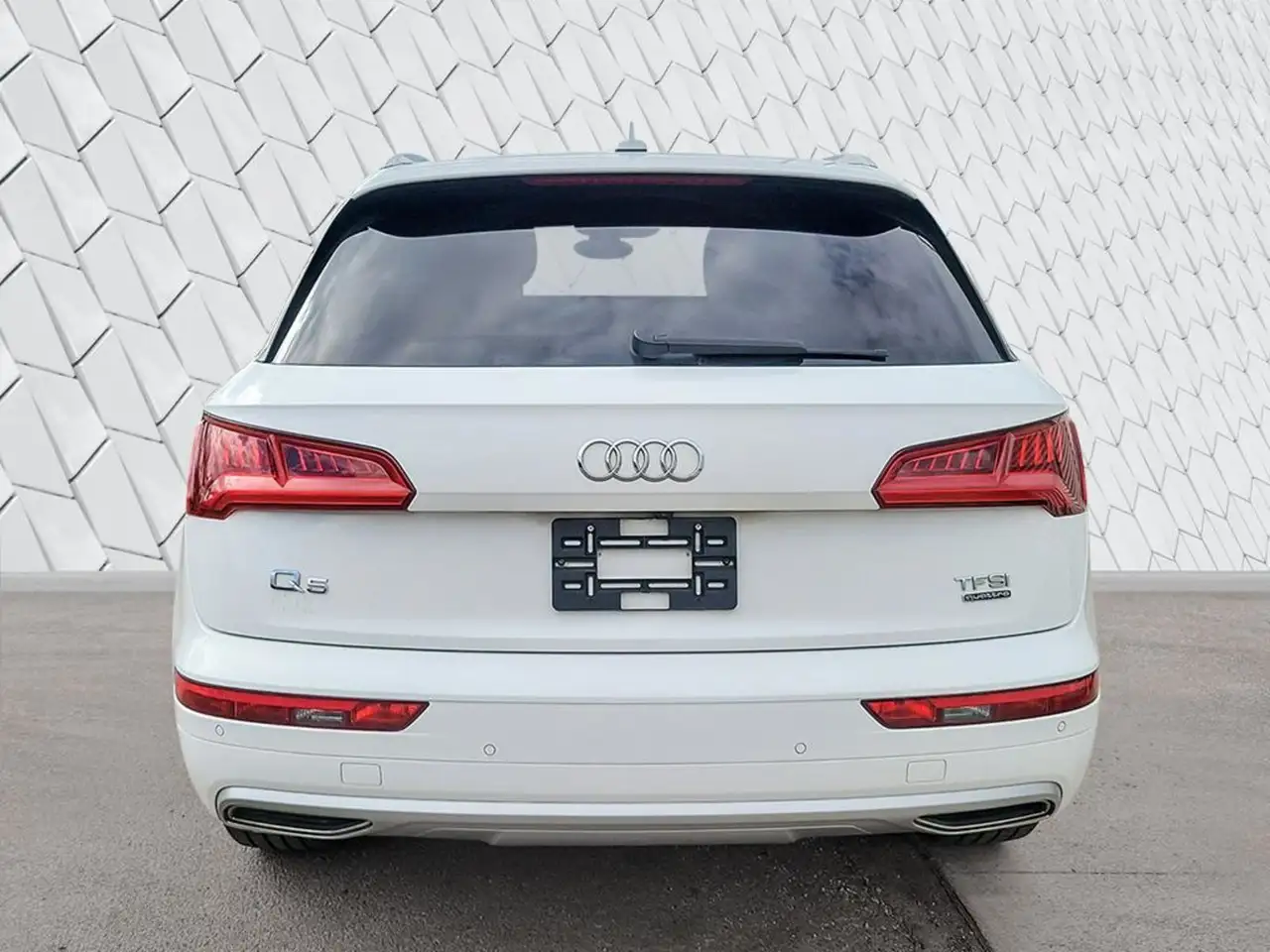 Audi Q5 снимка Audi Q5