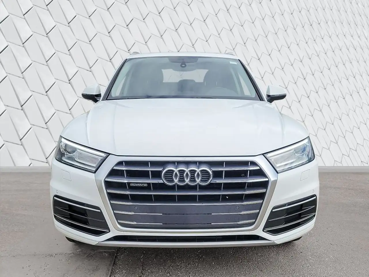 Audi Q5 снимка Audi Q5