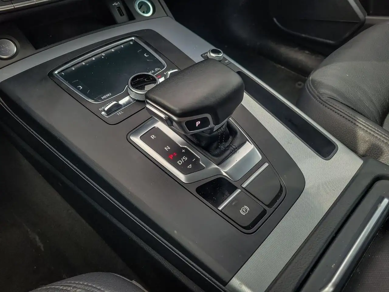 Audi Q5 снимка Audi Q5