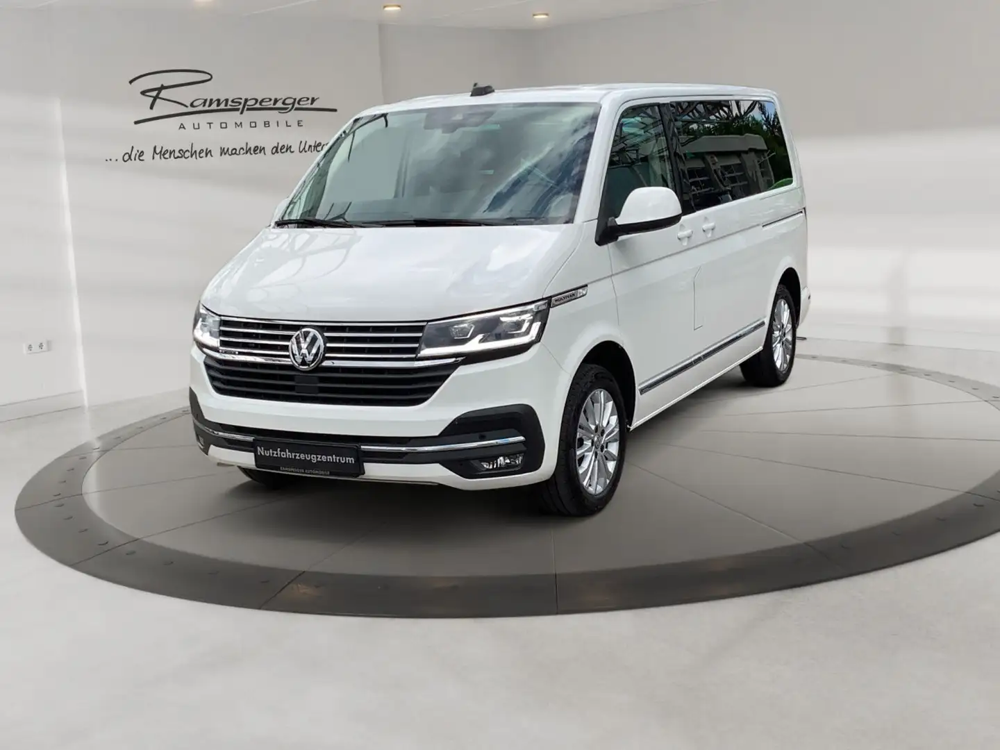 Volkswagen T6.1 Multivan 2.0 TDI DSG 4M. Generation SIX LED Weiß - 2