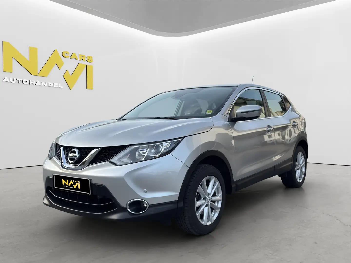 Nissan Qashqai Acenta Silber - 1