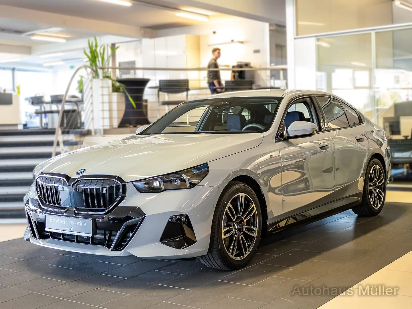 BMW i5 xDr.40 Lim Dienstwagensteuer 0,25% NEU HUD Navi Gris - 2