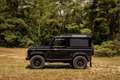 Land Rover Defender 2.4Tdci Station Wagon Commercial Youngtimer Zwart - thumbnail 4