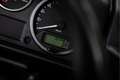 Land Rover Defender 2.4Tdci Station Wagon Commercial Youngtimer Zwart - thumbnail 13
