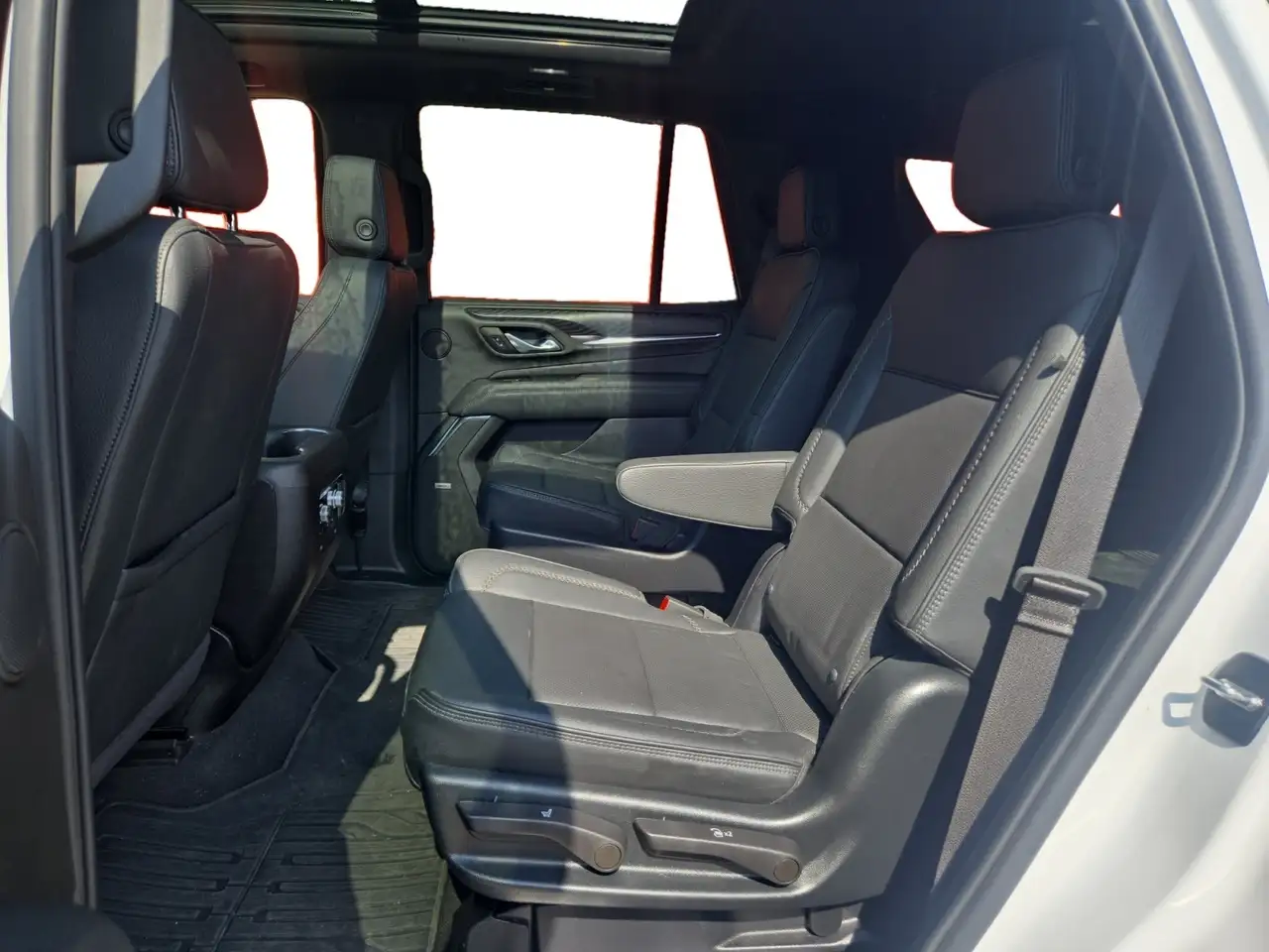 GMC Yukon снимка GMC Yukon