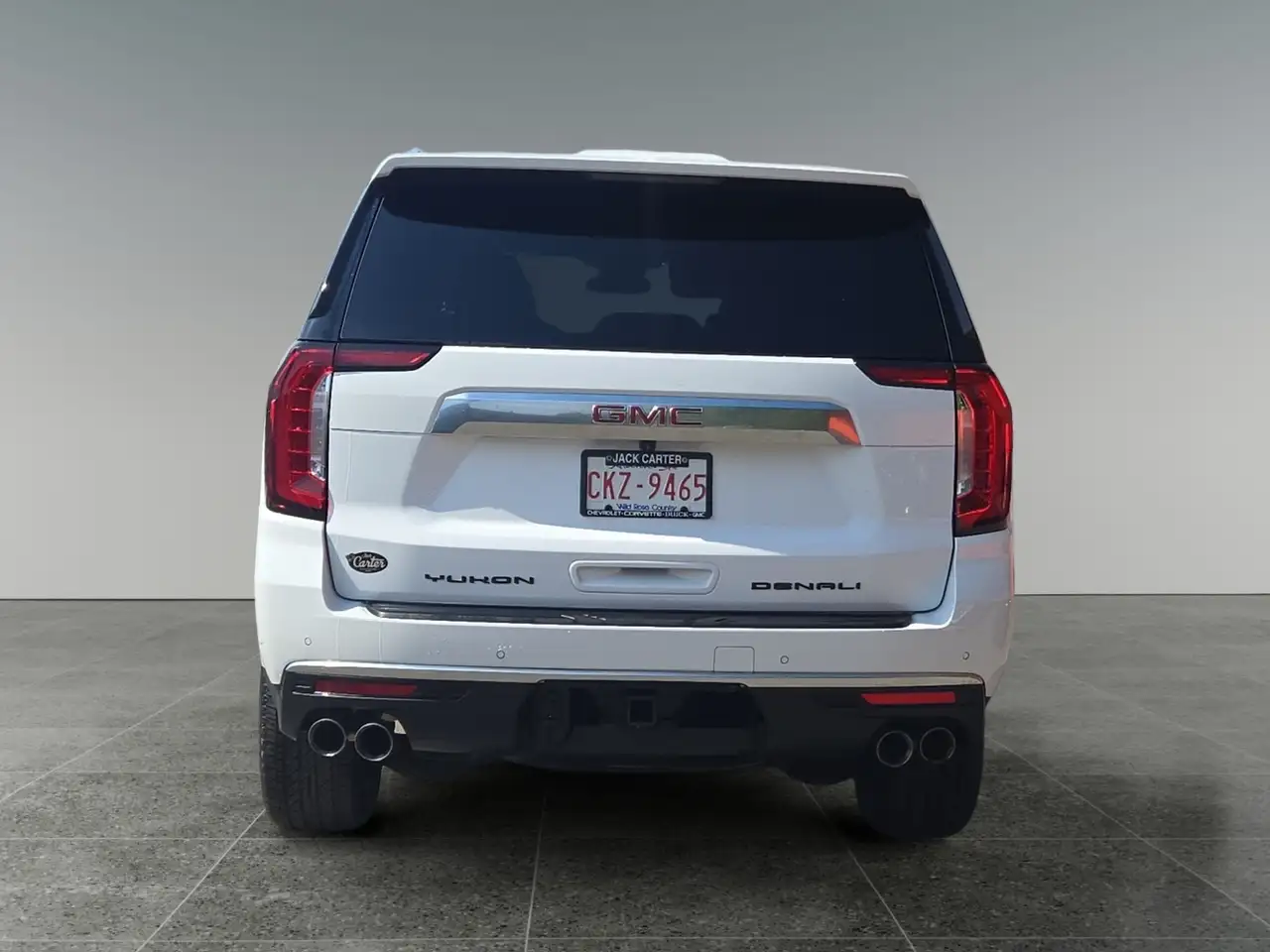 GMC Yukon снимка GMC Yukon