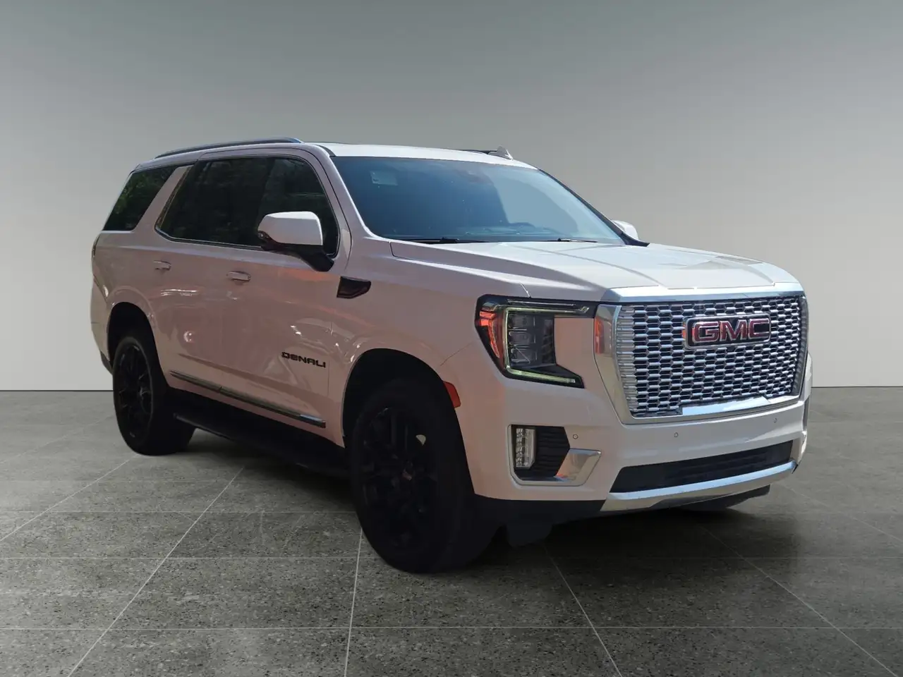 GMC Yukon снимка GMC Yukon