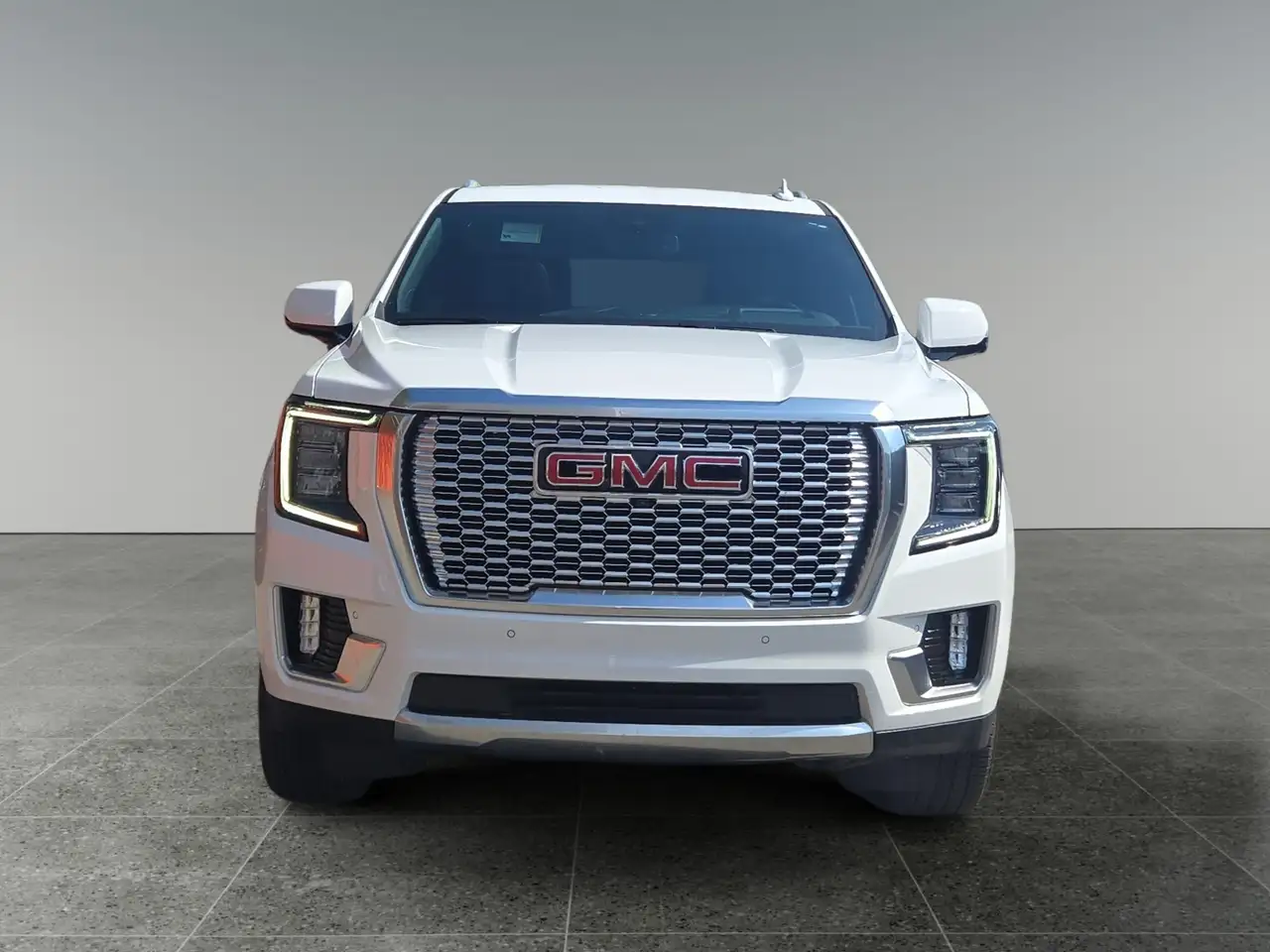GMC Yukon снимка GMC Yukon