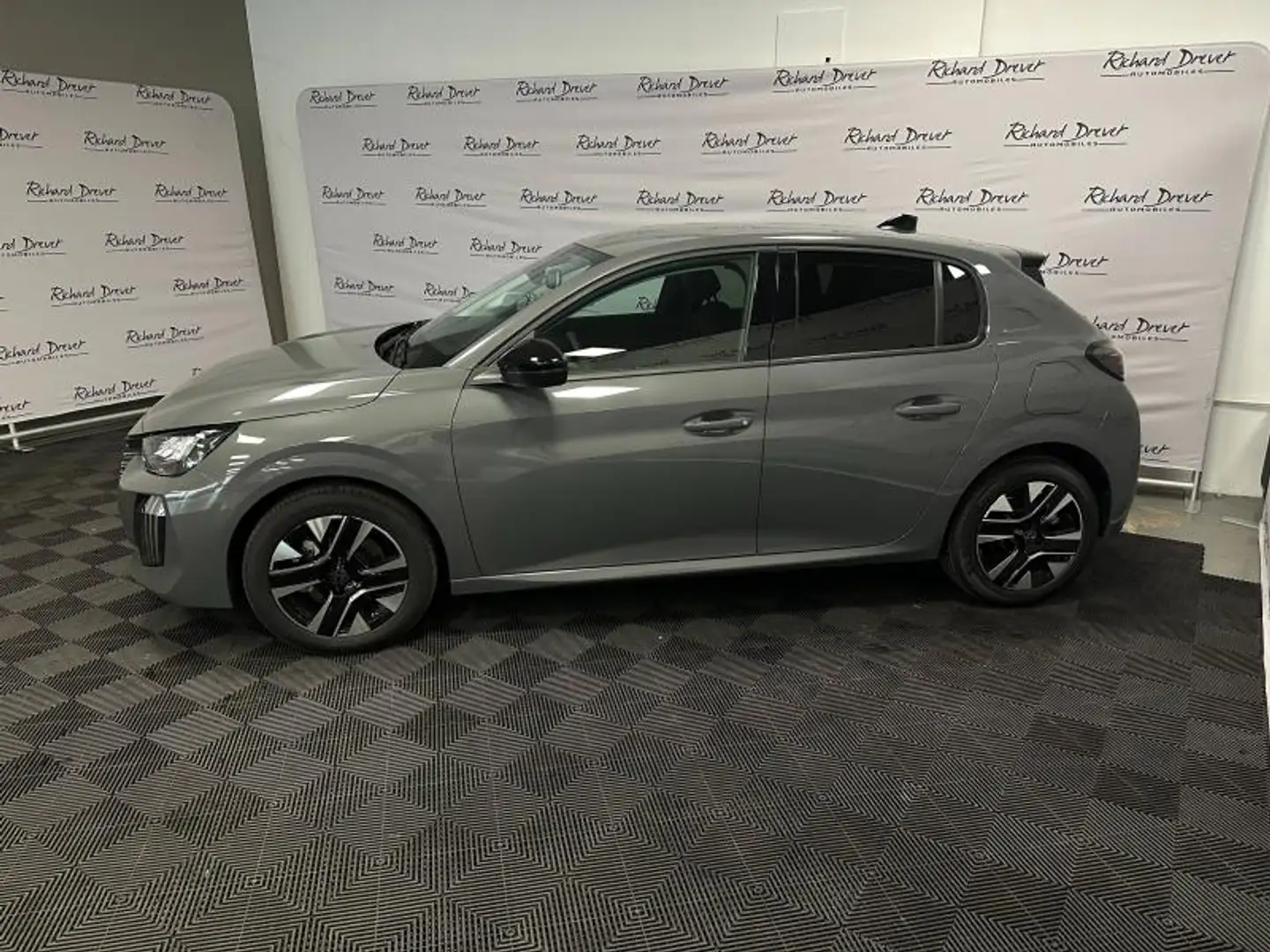 Peugeot e-208 1.2 100ch S\u0026S Allure Grigio - 2