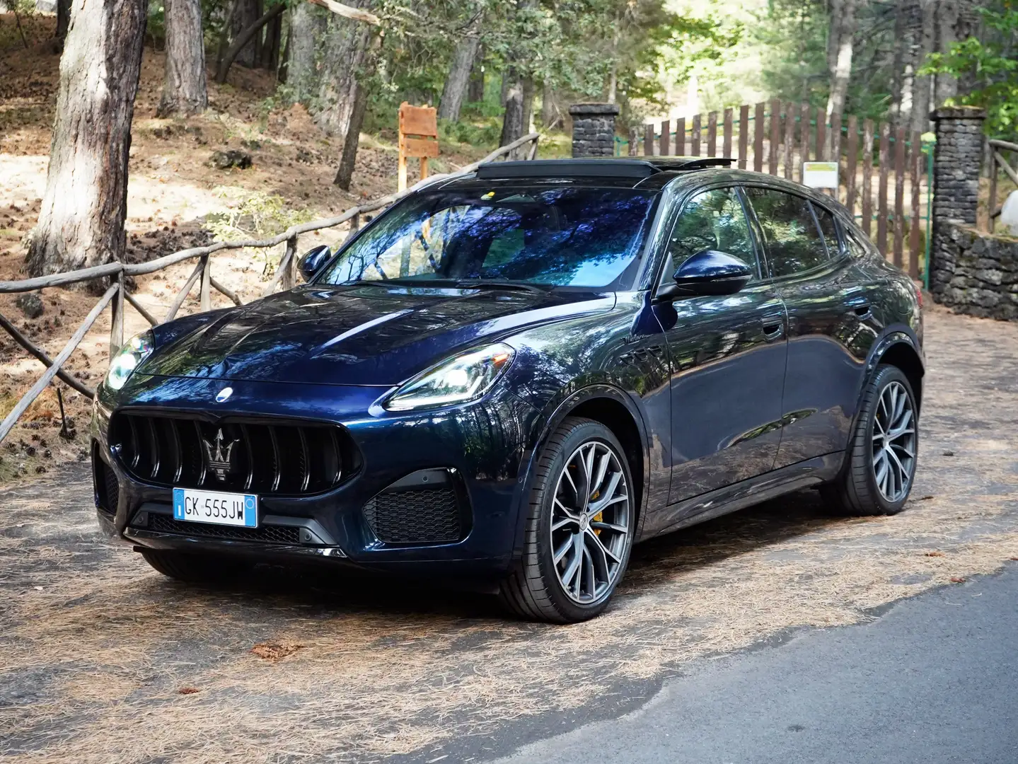 Maserati Grecale Grecale 2.0 mhev Modena 330cv auto Blu/Azzurro - 2