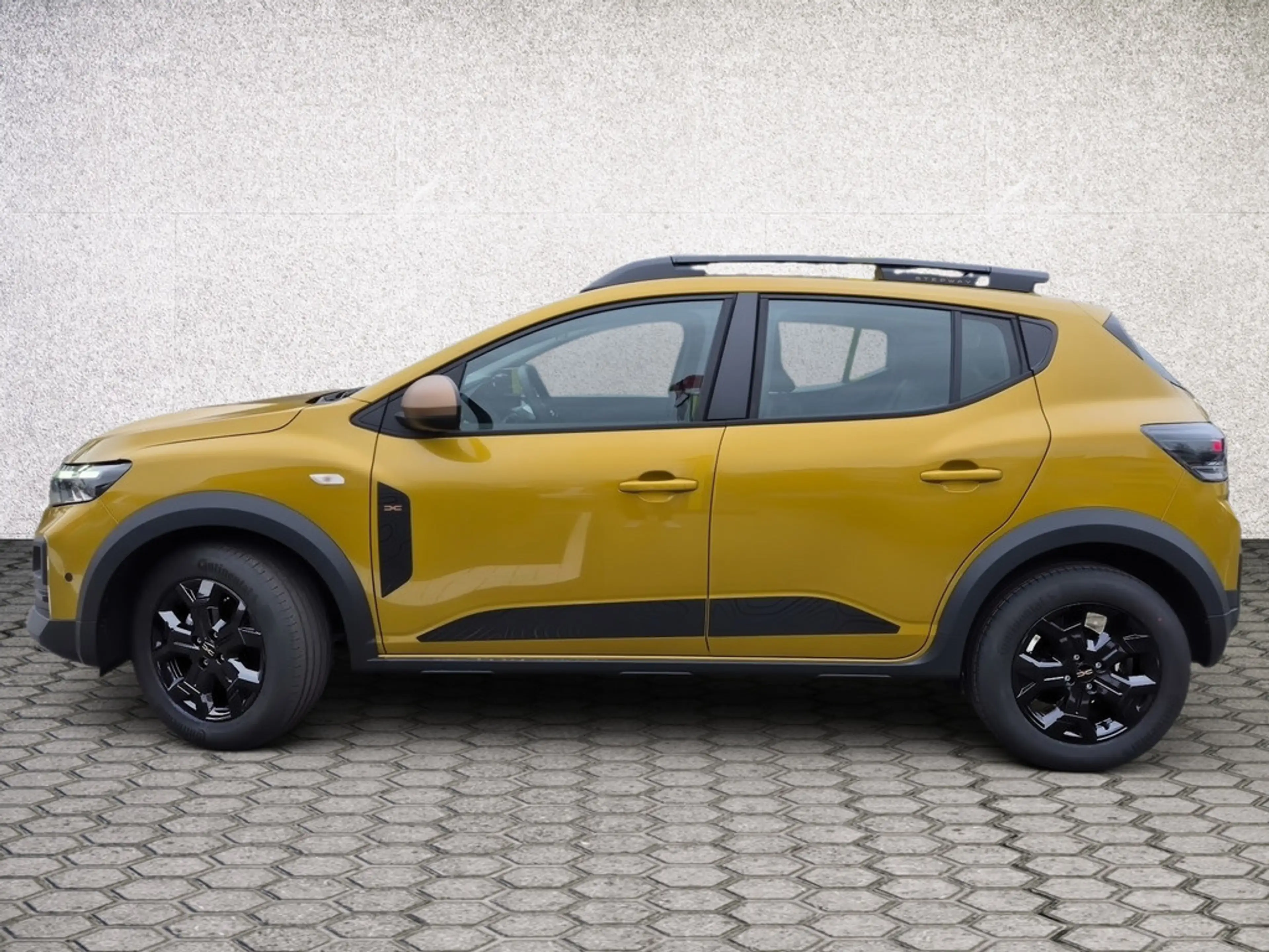 Dacia Sandero Stepway Extreme TCe 110 — photo 3